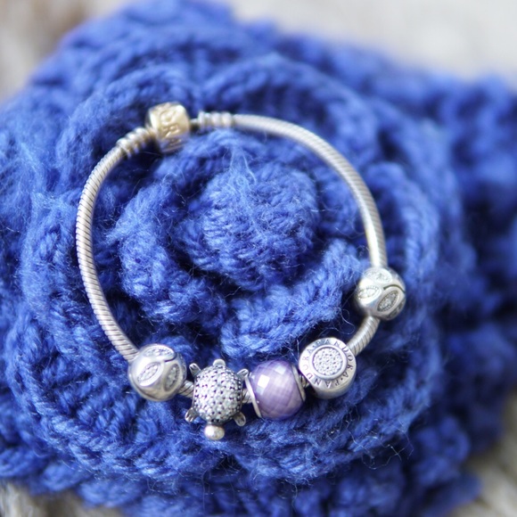 Pre-own Pandora Bracelet,charms,w/14k gold clasp - Picture 2 of 7